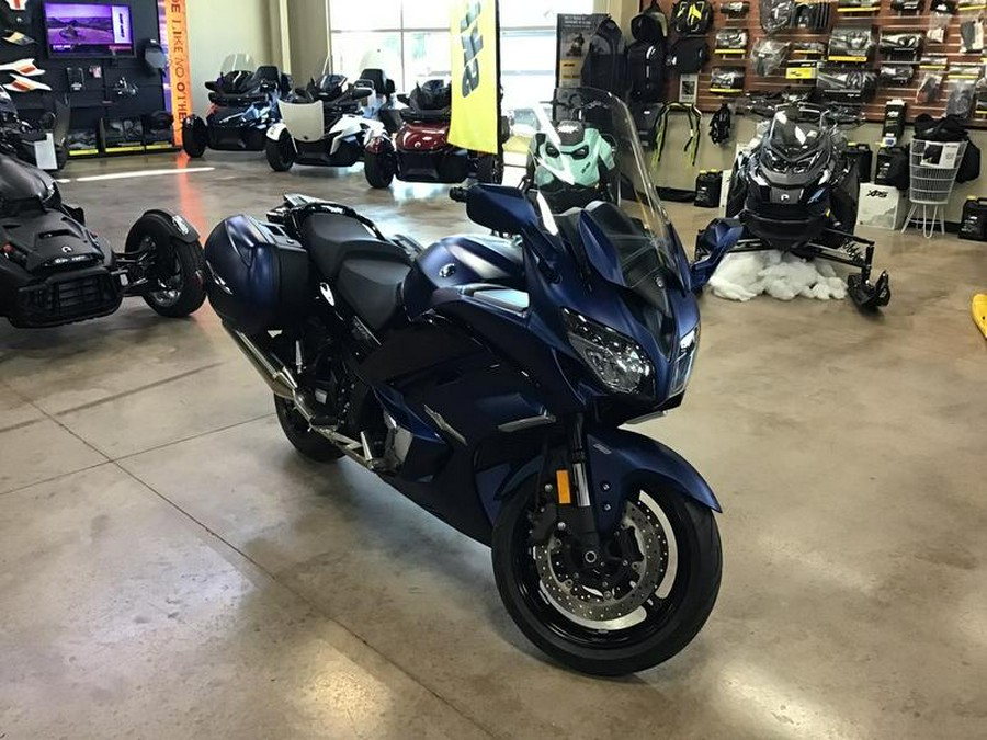 2018 Yamaha FJR1300ES™