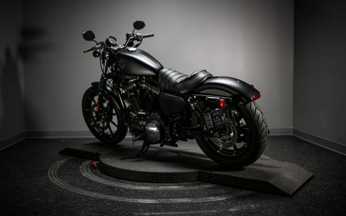 2022 Iron 883™ (XL883N)