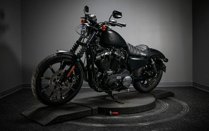 2022 Iron 883™ (XL883N)