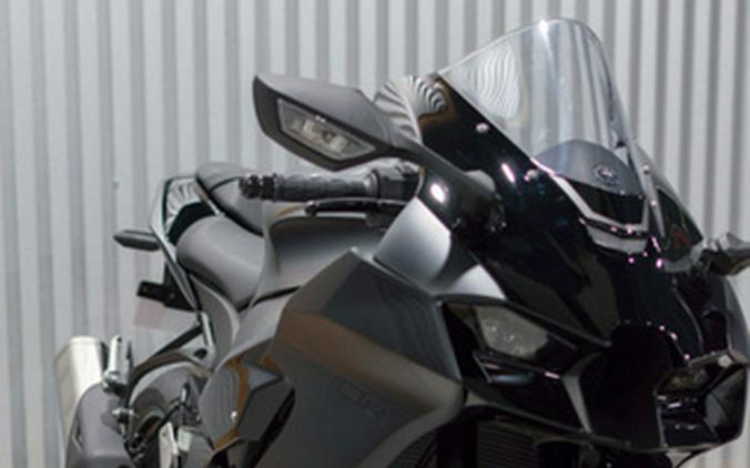 2025 Kawasaki Ninja ZX-10R ABS