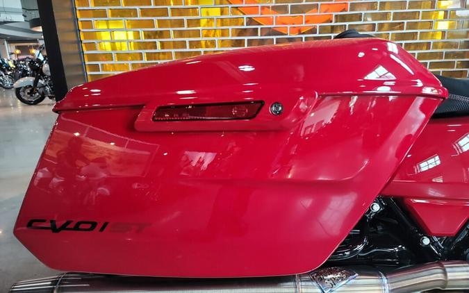FLTRXSTSE 2025 CVO™ Road Glide™ ST