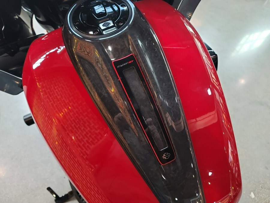 FLTRXSTSE 2025 CVO™ Road Glide™ ST