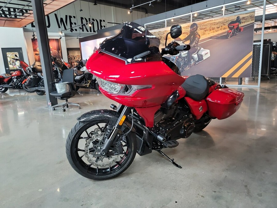 FLTRXSTSE 2025 CVO™ Road Glide™ ST