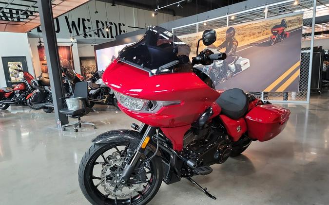 FLTRXSTSE 2025 CVO™ Road Glide™ ST
