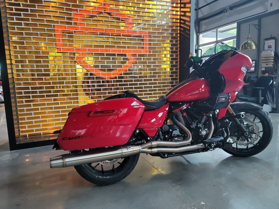 FLTRXSTSE 2025 CVO™ Road Glide™ ST