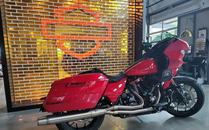 FLTRXSTSE 2025 CVO™ Road Glide™ ST