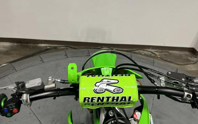 2026 Kawasaki KX™ 450SR