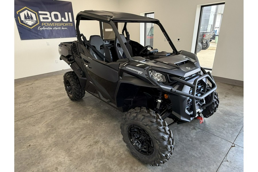 2026 COMMANDER XT 700 - Can-Am