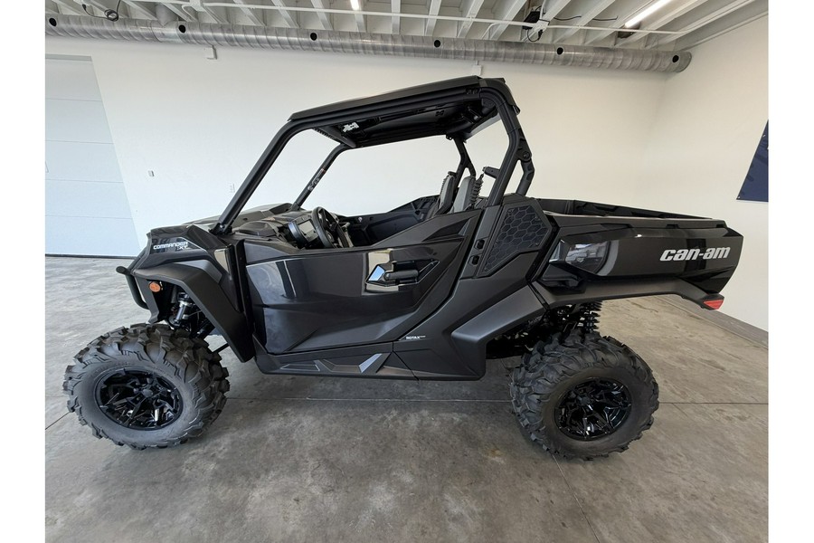2026 COMMANDER XT 700 - Can-Am