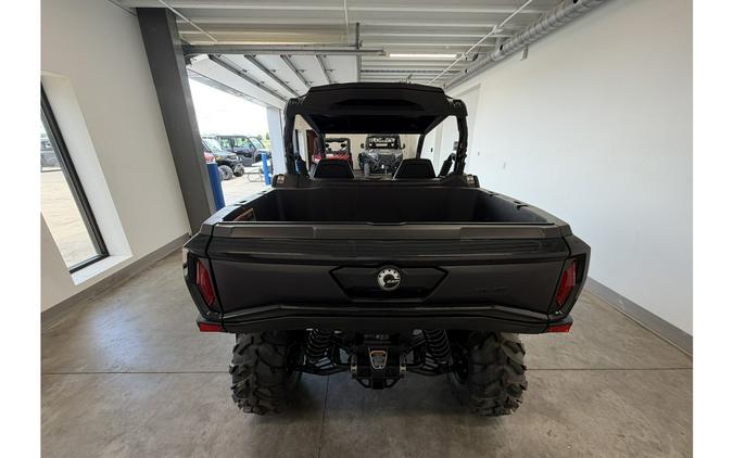 2026 COMMANDER XT 700 - Can-Am