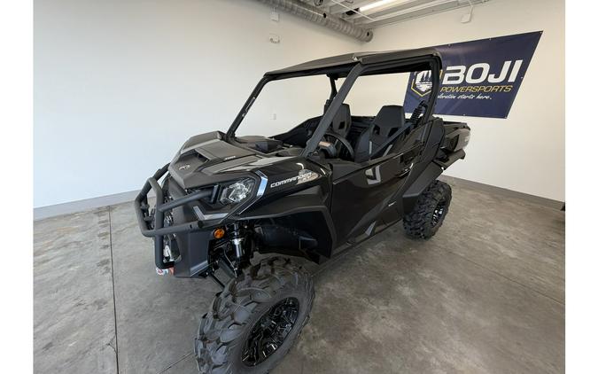 2026 COMMANDER XT 700 - Can-Am