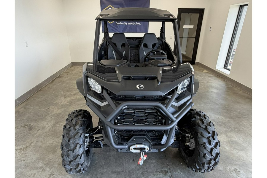 2026 COMMANDER XT 700 - Can-Am