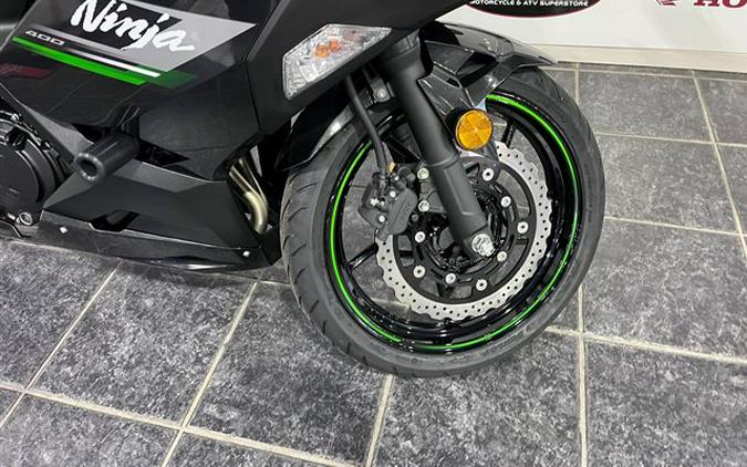 2023 Kawasaki Ninja 400