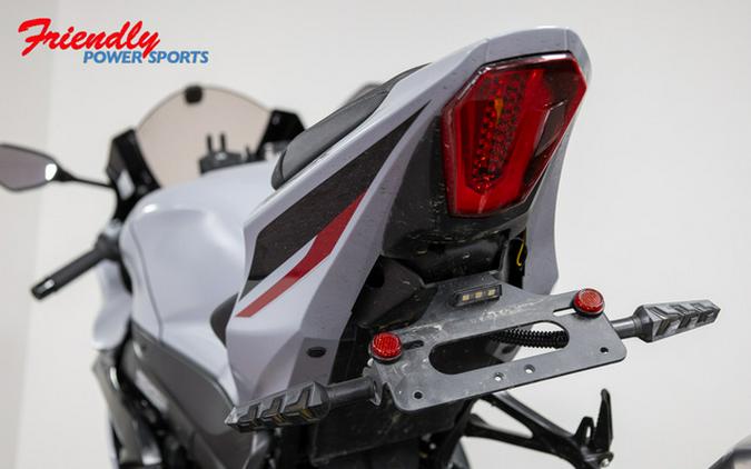 2024 Suzuki GSX-R 1000R