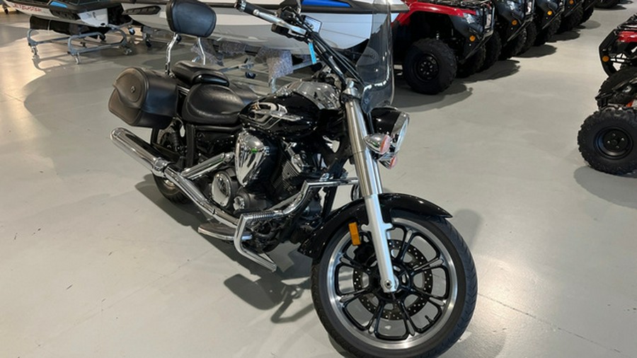 2015 Yamaha V Star 950 Tourer