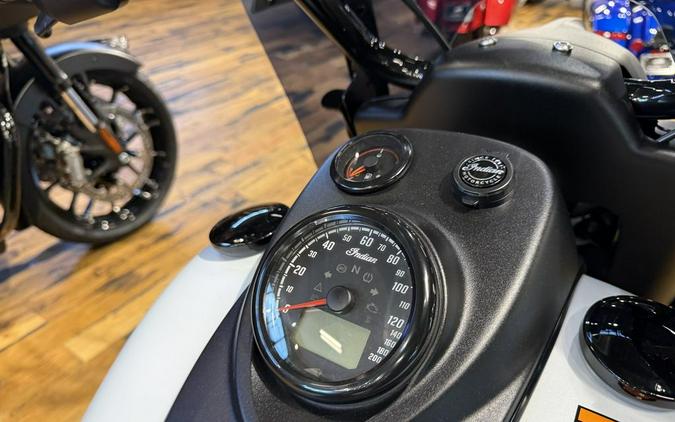 2026 Indian Motorcycle® Springfield ® Dark Horse® Ghost White Metallic Smoke