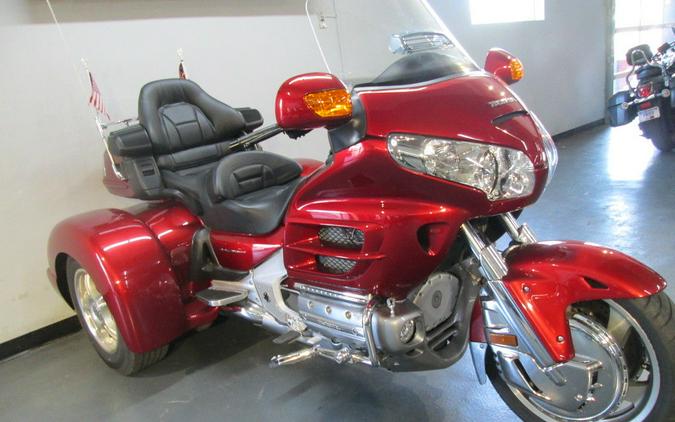 2008 Honda® Gold Wing® Audio / Comfort / Navi
