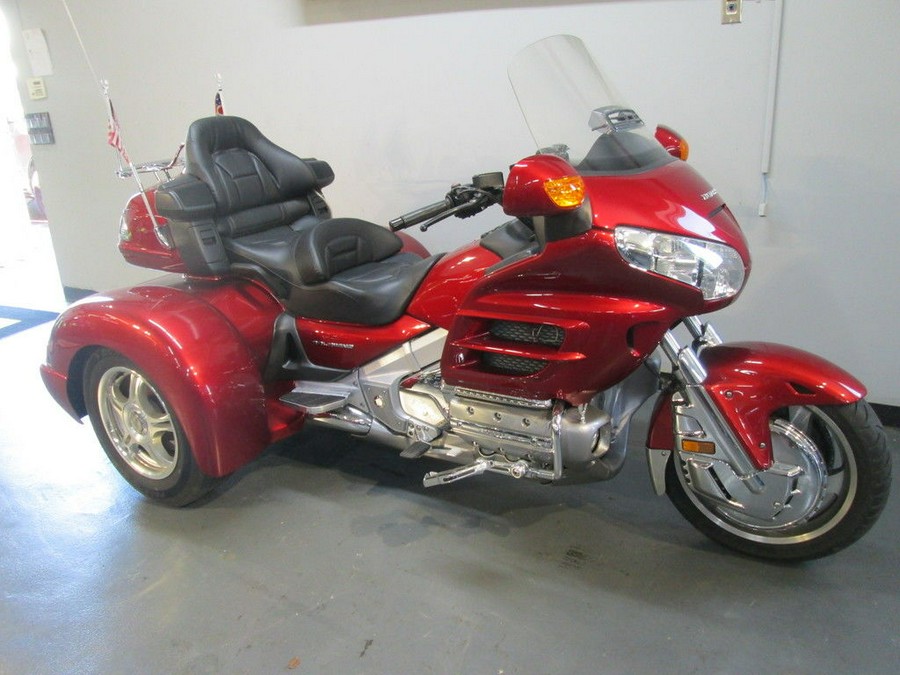 2008 Honda® Gold Wing® Audio / Comfort / Navi