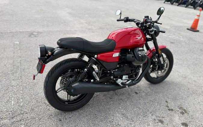 2027 Moto Guzzi V7 Sport