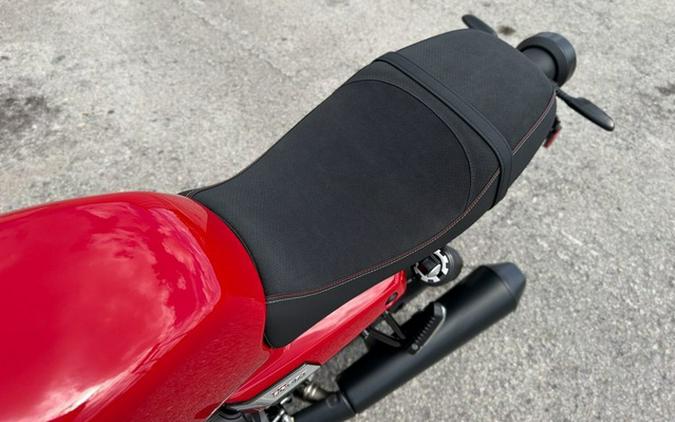 2027 Moto Guzzi V7 Sport