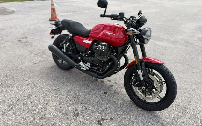 2027 Moto Guzzi V7 Sport