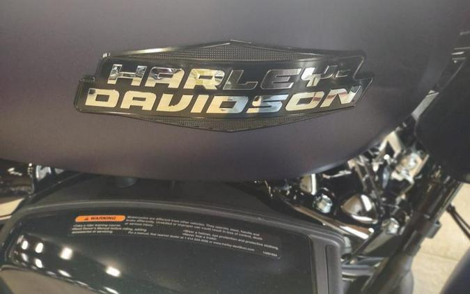 2025 Harley-Davidson® FLTRX - Road Glide®