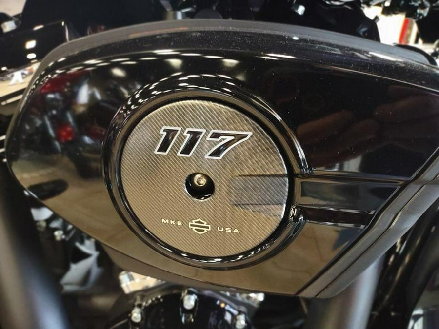 2025 Harley-Davidson® FLTRX - Road Glide®