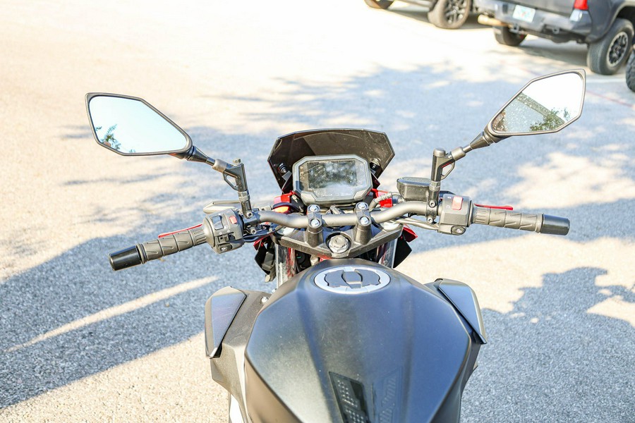 2025 KAWASAKI Z500 SE ABS