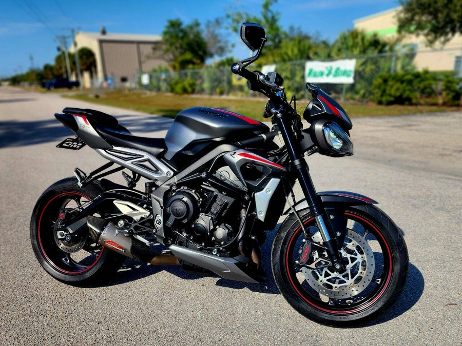 2022 Triumph Street Triple 765R