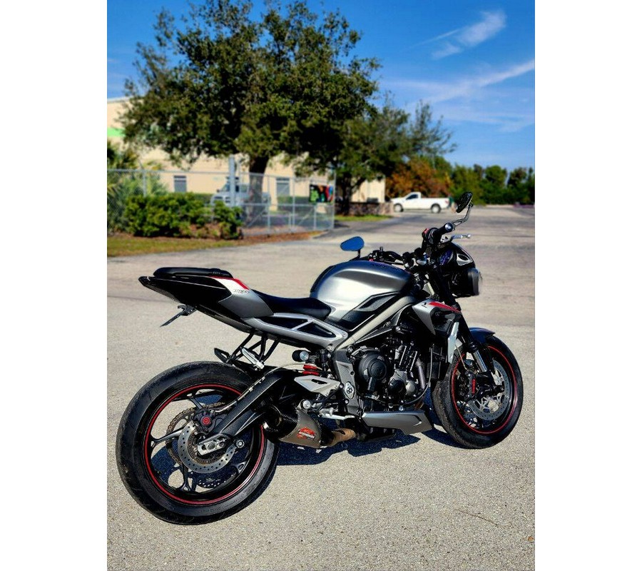 2022 Triumph Street Triple 765R