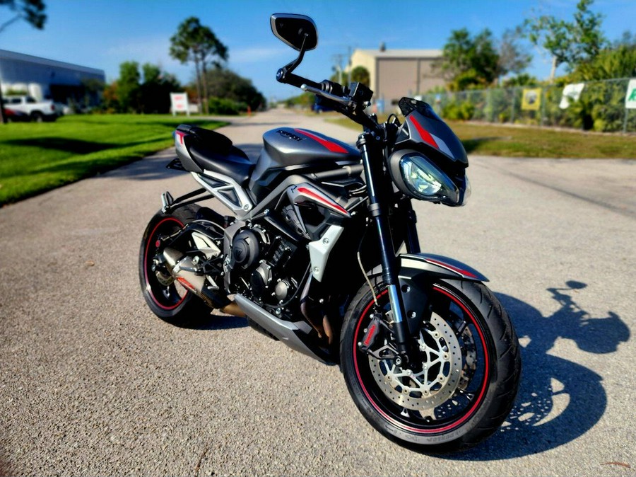 2022 Triumph Street Triple 765R