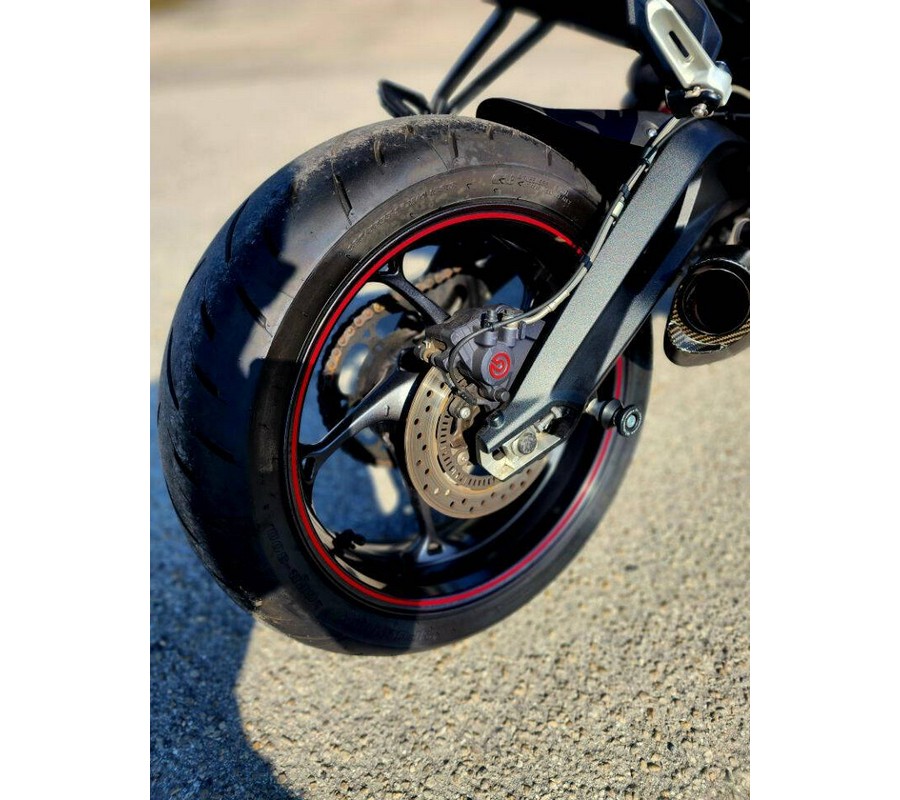 2022 Triumph Street Triple 765R