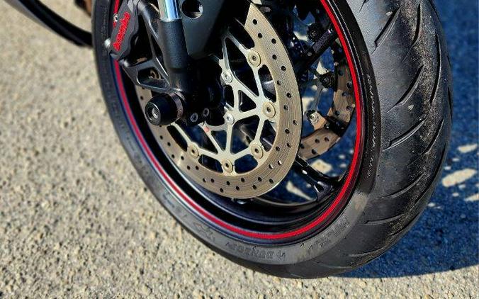 2022 Triumph Street Triple 765R