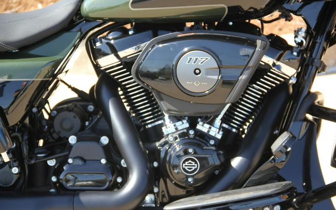 2026 Harley-Davidson Road Glide Olive Steel Metallic/Vivid Black