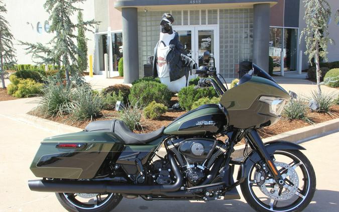 2026 Harley-Davidson Road Glide Olive Steel Metallic/Vivid Black