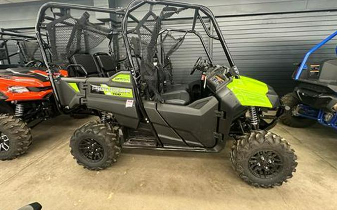 2024 Honda Pioneer 700-4 Deluxe