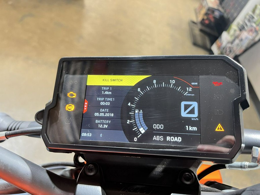 2023 KTM Duke 390