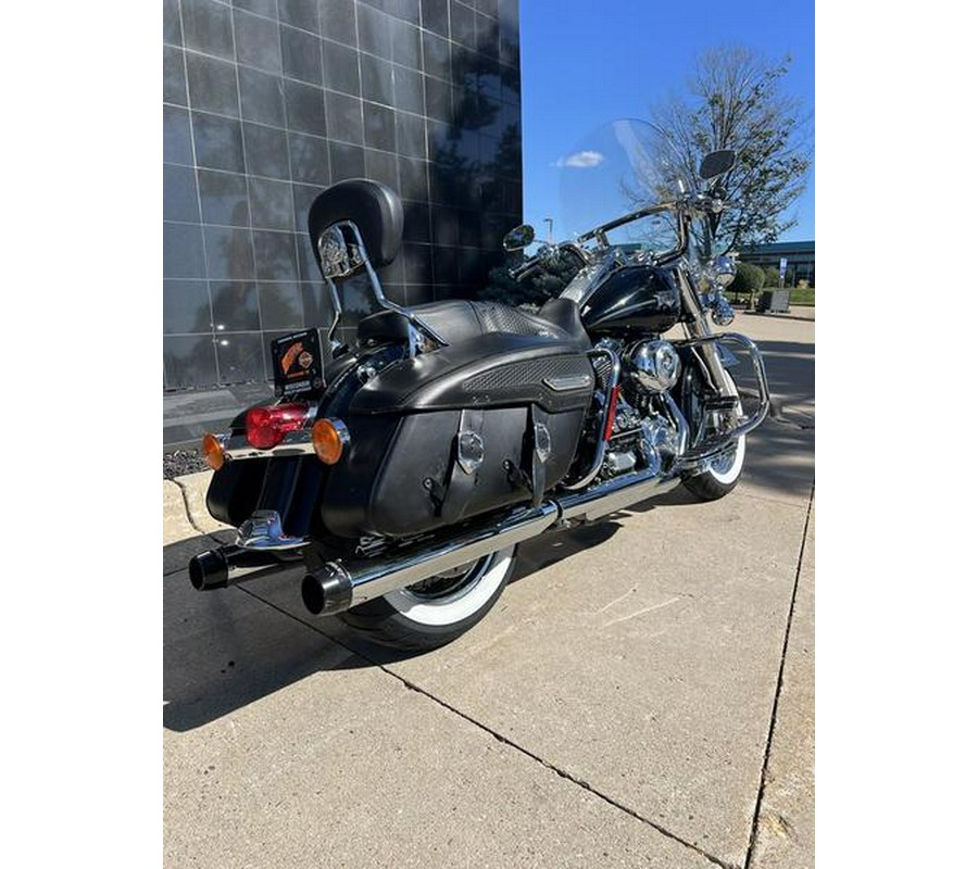 2011 Harley-Davidson® FLHRC - Road King® Classic