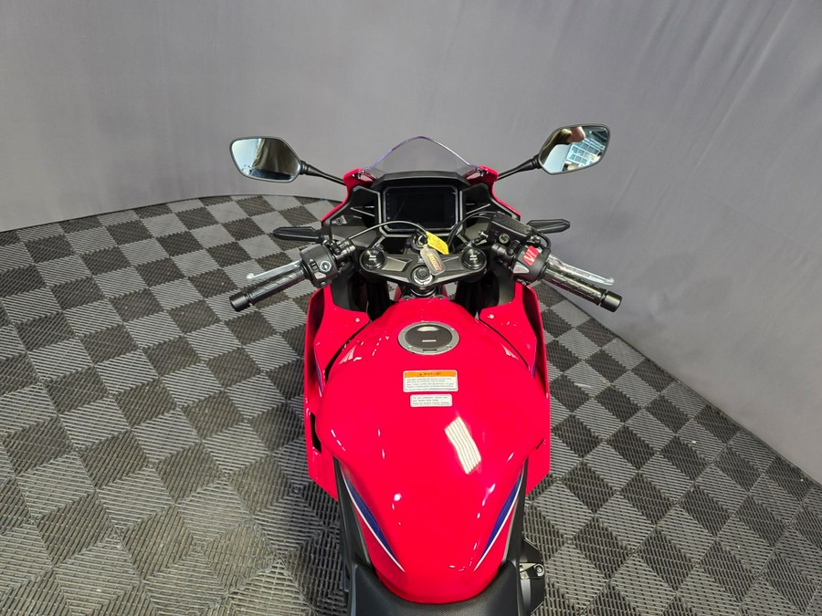 2025 Honda CBR500R