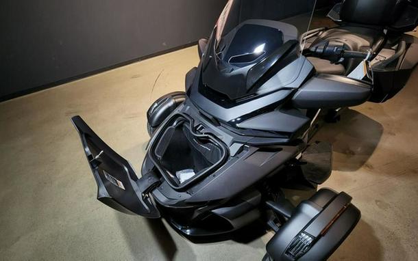 2026 Can-Am Spyder RT Limited Dark