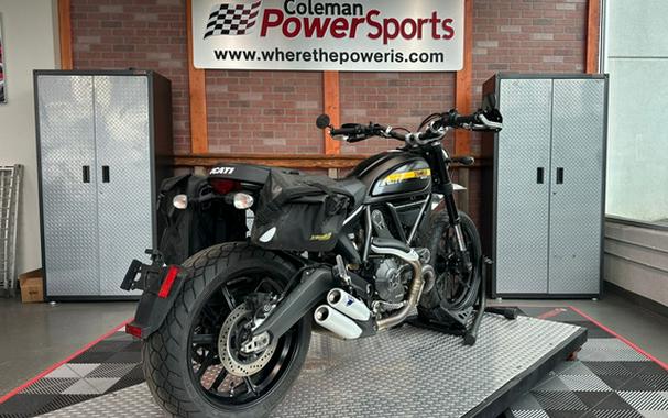 2016 Ducati Scrambler Full Throttle Icon