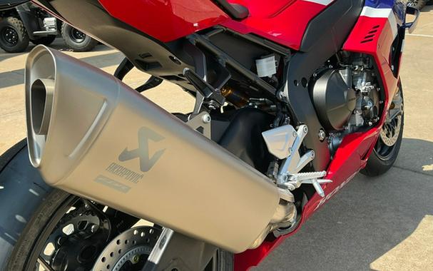 2026 Honda CBR1000RR-R Fireblade SP