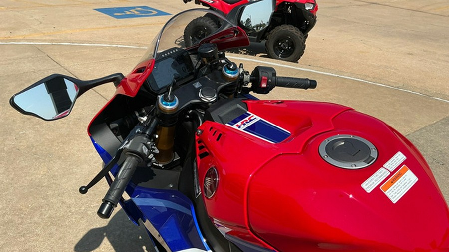 2026 Honda CBR1000RR-R Fireblade SP