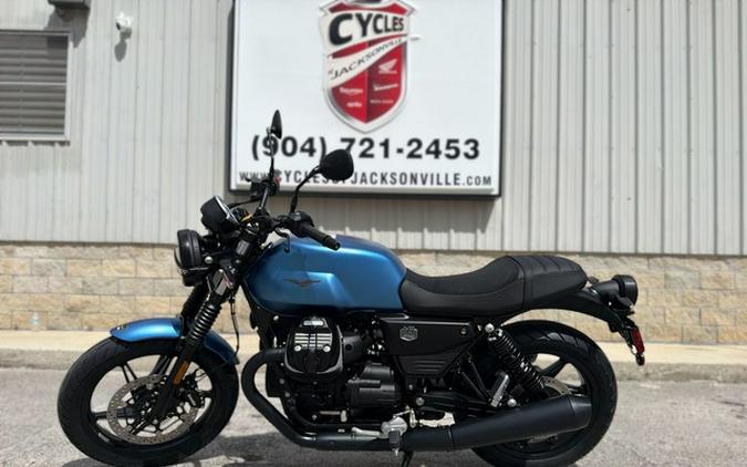 2027 Moto Guzzi V7 Stone