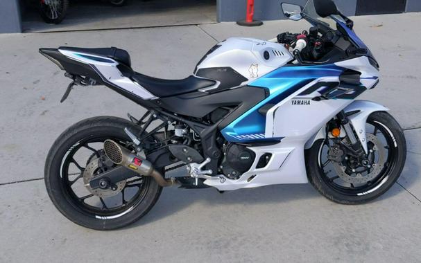 2025 Yamaha YZF-R3 ABS CA