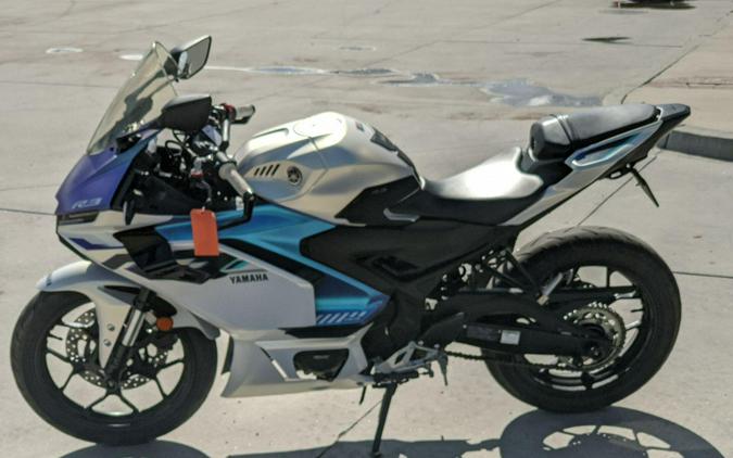 2025 Yamaha YZF-R3 ABS CA