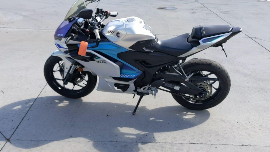 2025 Yamaha YZF-R3 ABS CA
