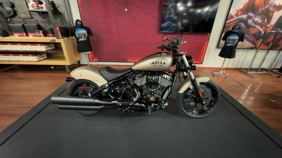 2024 Indian Motorcycle® Chief Dark Horse® Icon Sandstone Smoke