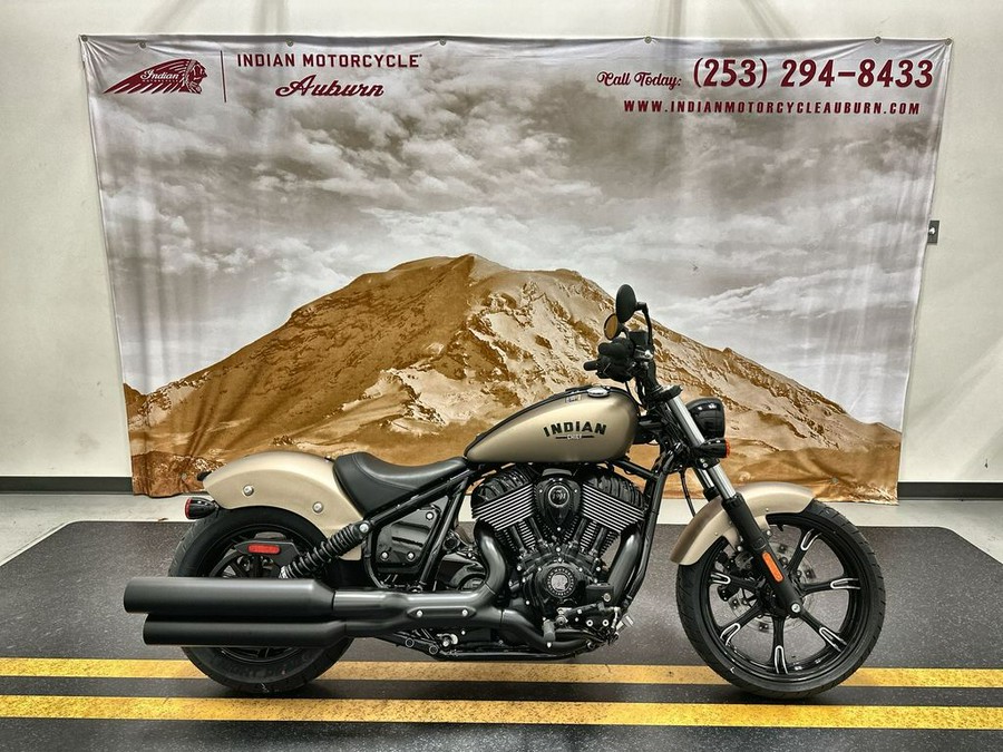 2024 Indian Motorcycle® Chief Dark Horse® Icon Sandstone Smoke