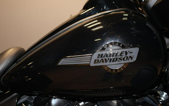 2025 Harley-Davidson Tri Glide Ultra FLHTCUTG